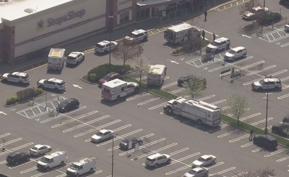 אירוע ירי בארה"ב: גבר נורה למוות במכולת בניו יורק