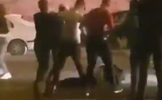 תיעוד מחריד: ערבים ביצעו לינץ' ביהודי ושרפו את רכבו