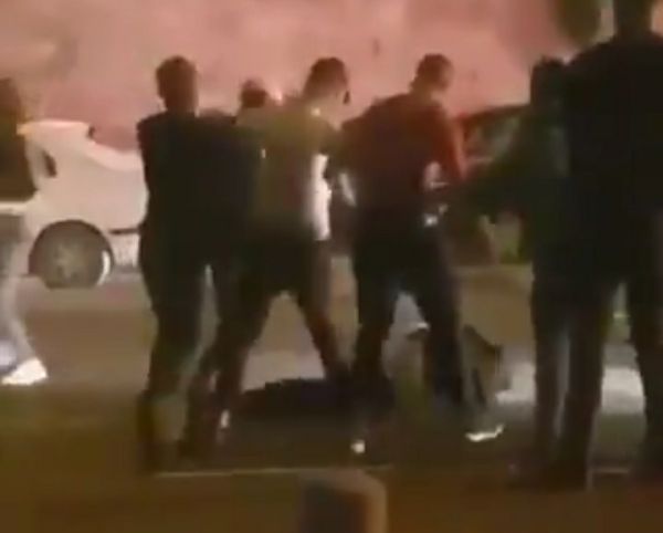 תיעוד מחריד: ערבים ביצעו לינץ' ביהודי ושרפו את רכבו