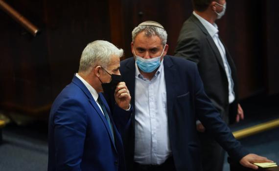 תוך דקות: אלו המתפטרים הראשונים בחוק הנורווגי