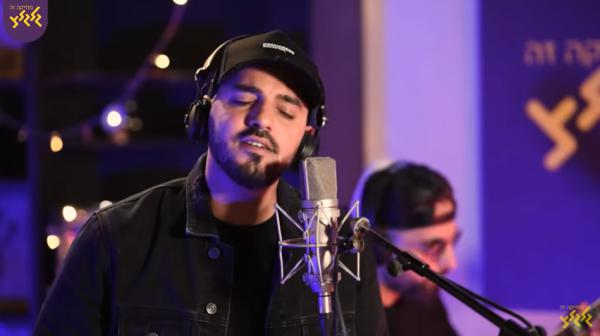 צפו: איתי לוי עושה דין דין אביב