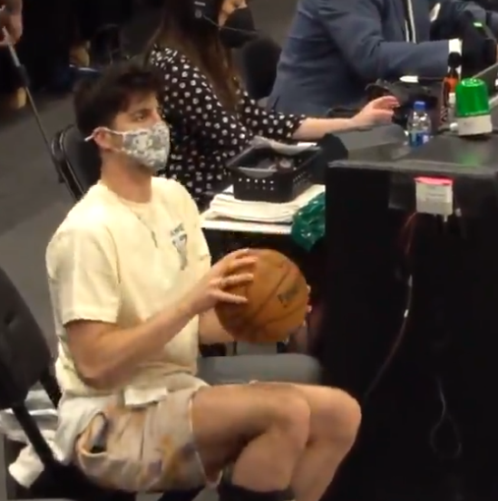 צפו: הסל המדהים של דני אבדיה מהספסל