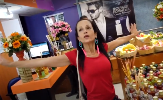 "לא אמרתי לה מספיק שאני אוהב אותה" | אסתר הורגן