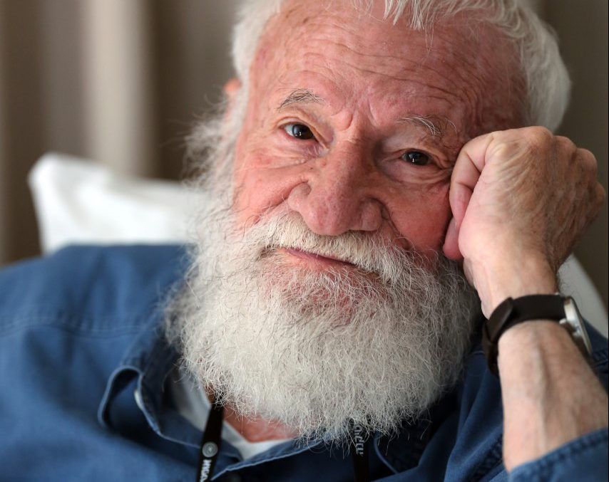 מקסים: תערוכה מיוחדת של קריקטורות לזכר יורם טהרלב