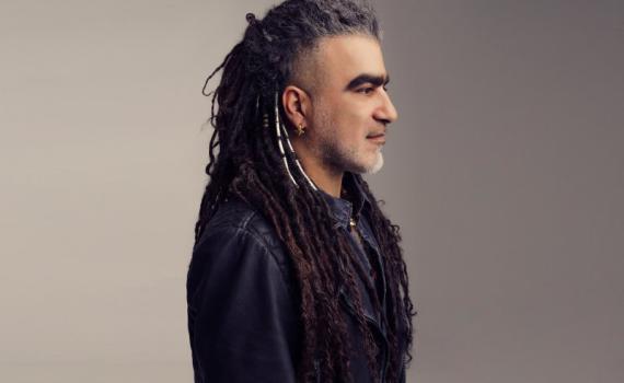 מוש בן ארי: "יורד לסיני לדבר עם אלוהים"