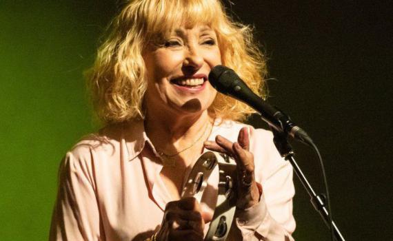 בגיל 70: ריקי גל חוזרת בשיר אהבה חדש