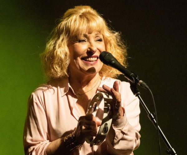 בגיל 70: ריקי גל חוזרת בשיר אהבה חדש