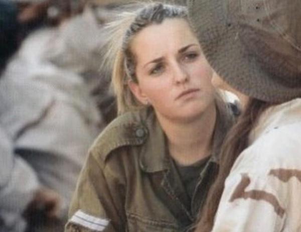 אשלי וקסמן בקשי עלתה לישראל במלחמת לבנון השניה