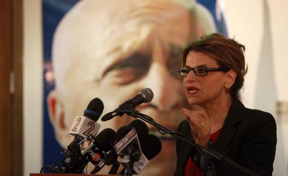 דליה איציק: "יש רדיפה תקשורתית אחרי נתניהו"