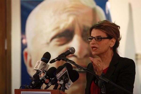 דליה איציק: "יש רדיפה תקשורתית אחרי נתניהו"