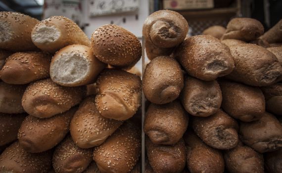 למקפידים: כך תזהו שהחמץ יוצר לאחר הפסח