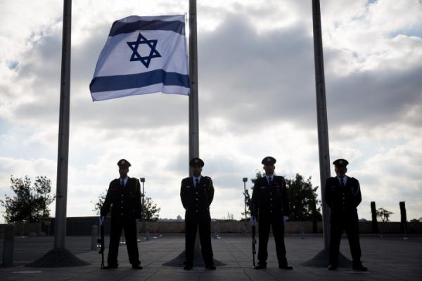 הדגלים ירדו לחצי התורן: אושר יום האבל הלאומי