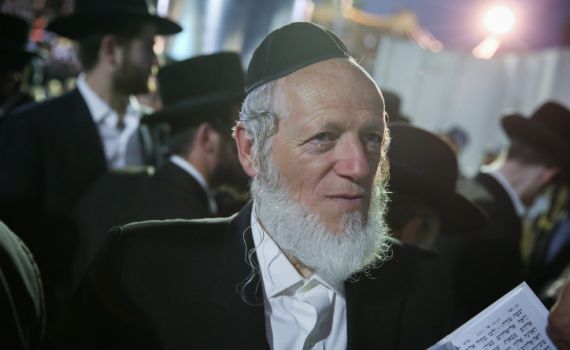 "משי זהב מונשם ומורדם: מעריכים שנגרם נזק"