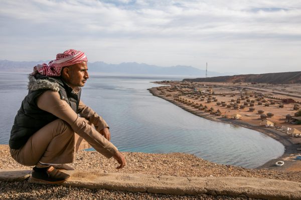 אדלשטיין מסיר את ההגבלות על היציאה לסיני