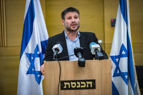 "ביום הזה כולנו מתפללים לרפואתו של הרב דרוקמן"
