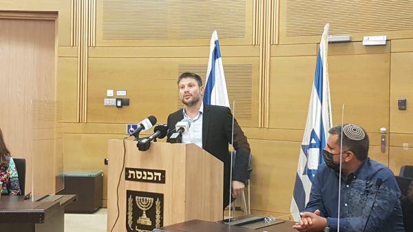 סמוטריץ' לבנט: "תוכיח שאני טעיתי ואתה צדקת"
