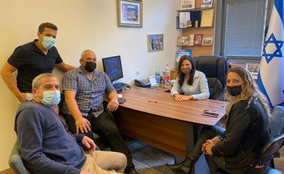 שקד: ימינה מתחייבת לקדם בכל מו"מ התיישבות צעירה