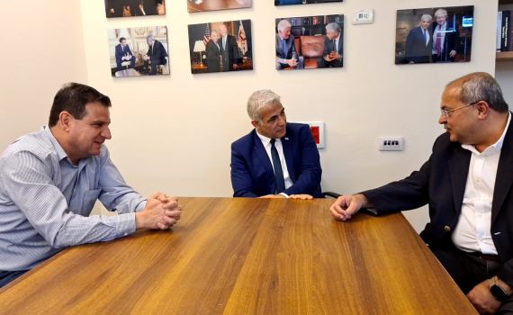 לפיד עם עודה וטיבי: "לא ללמשלת נתניהו בן גביר"