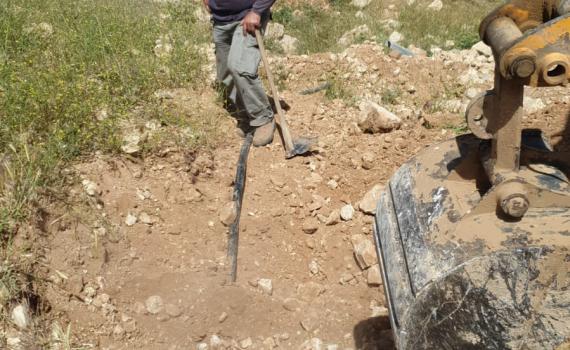 נחשף: חיבור פיראטי לגניבת מים בהר חברון