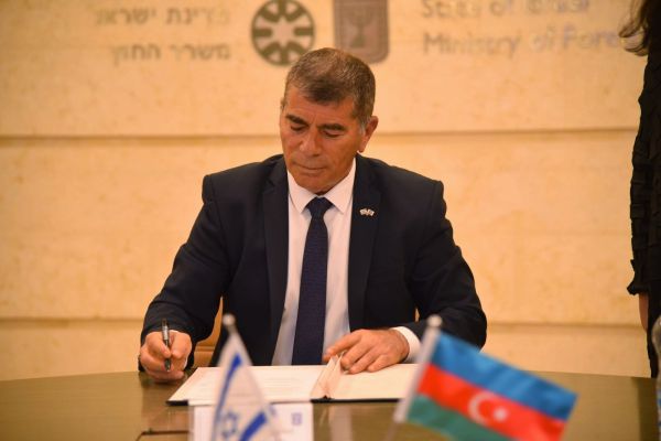 בדרך לשגרירות? אזרבייג'ן תפתח משרד תיירות בארץ