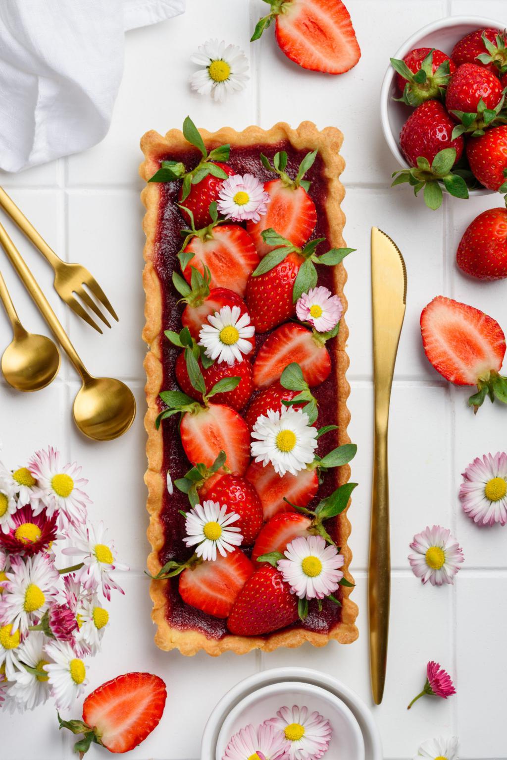 מהר, לפני שיגמר: 5 מתכונים לעוגות עם תותים