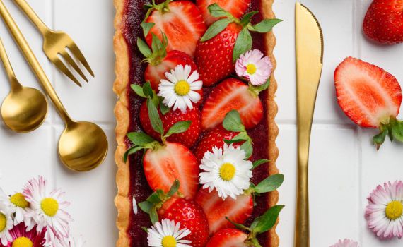 מהר, לפני שיגמר: 5 מתכונים לעוגות עם תותים