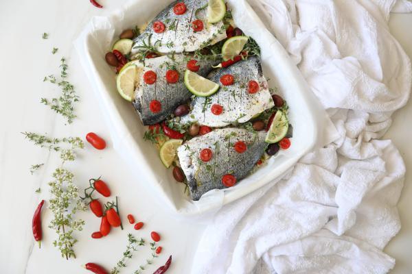 סורגים שבת: דג מושלם ב-10 דקות עבודה