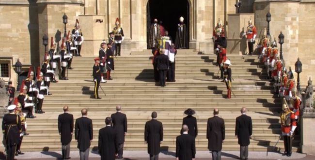בריטניה נפרדת: הנסיך פיליפ הובא למנוחות