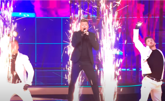 רגע לפני התחרות: מתמודד באירוויזיון נכנס לבידוד