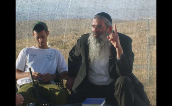 מוקירים תודה למפעל של 'האבא של החיילים'