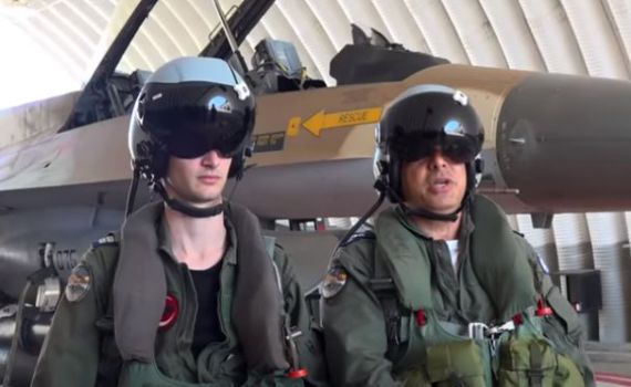 צפו: "אפס מקום לטעויות" • המבצע בעזה מתא הטייס