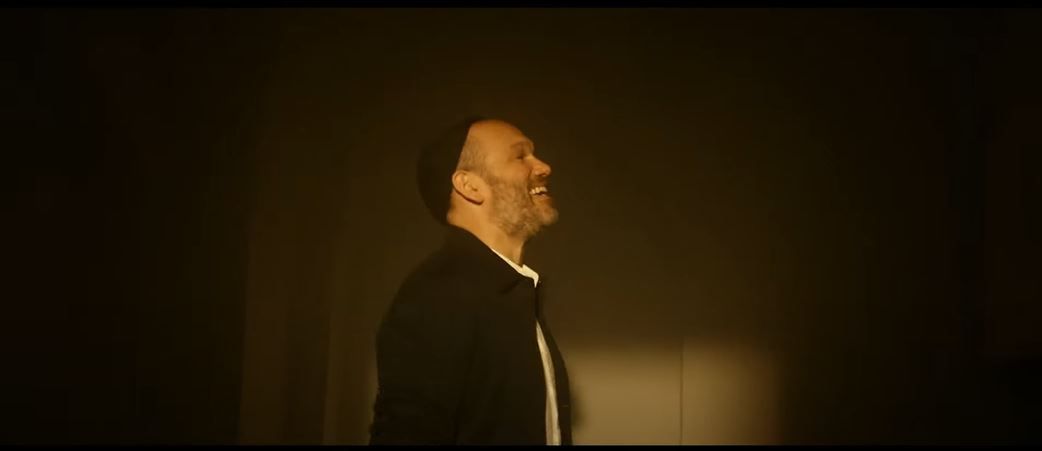 צפו: יונתן רזאל בחידוש מיוחד ליורם טהרלב