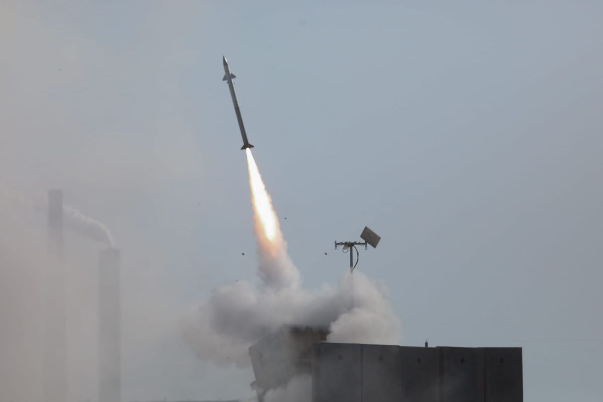 דיווח: ארה"ב עורכת ניסויים במערכת כיפת ברזל