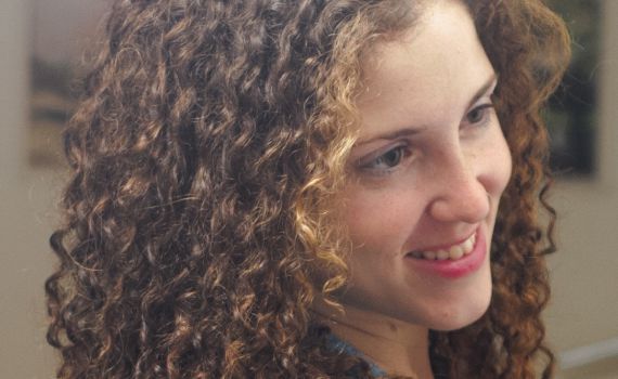 צפו: אחיותיה של מיכל סלה בשיר שכתבה מיכל בעצמה