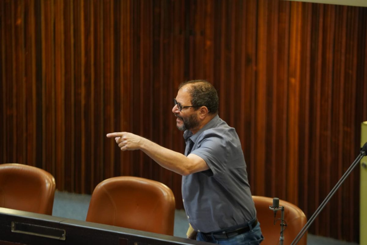 דירות לעולים מאוקראינה? את עופר כסיף זה הכעיס