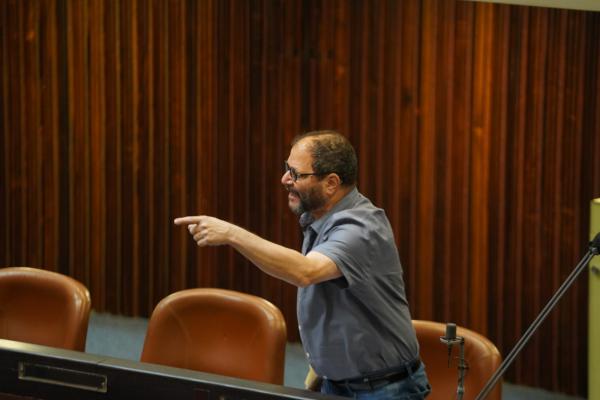 דירות לעולים מאוקראינה? את עופר כסיף זה הכעיס