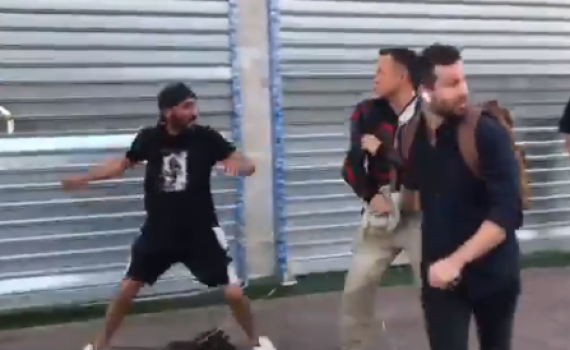 צפו: כתב 'כאן' הותקף: "זו תמונת ניצחון לחמאס"