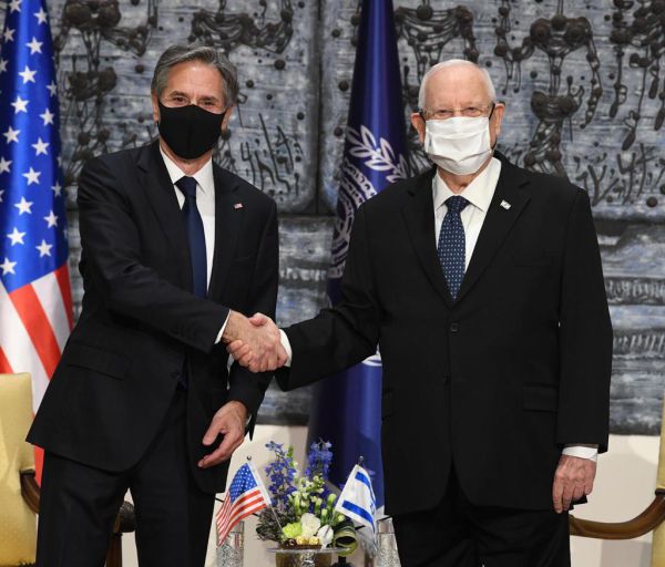 ריבלין: "לא ייתכן שחמאס לא מוגדר כפושע מלחמה"