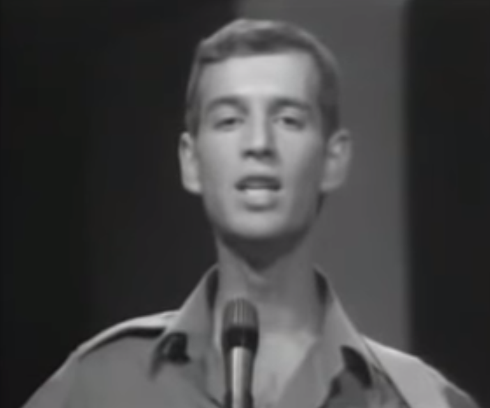 מבצע שומר החומות, דן אלמגור כתב בית חדש לשיר