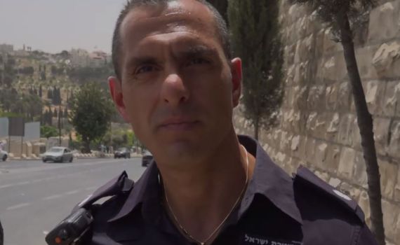 הקצין משחזר: "שלפתי את הנשק והרחקתי את ההמון"