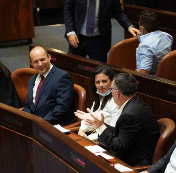 לקראת פשרה: האם שקד בדרך למשרד המשפטים?