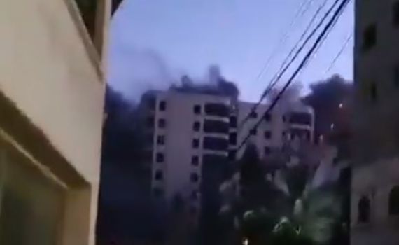 צפו: רגע קריסת רב הקומות בתקיפת צה"ל בעזה