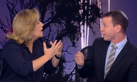 צפו: העימות המלא בין עמית סגל לאילנה דיין