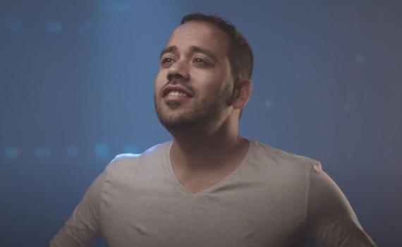 "לב בוער": מתי שריקי בשיר חדש ומרגש. צפו