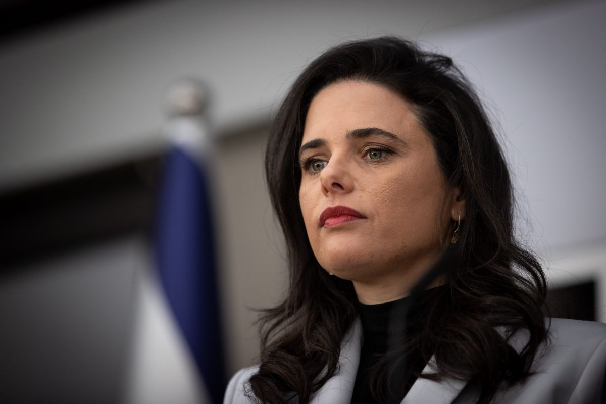 איילת שקד לשר הבריאות: "פתח את משל"ט הישיבות"