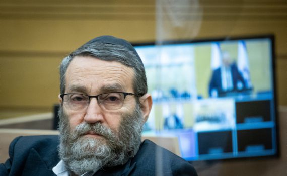 גורם חרדי לסרוגים: ״גפני מנסה לעשות הפרד ומשול״