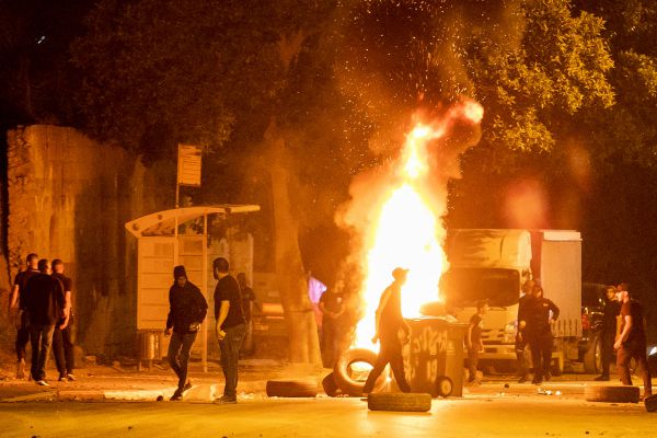 המפכ"ל צריך לתת הוראה: ירי באש חיה על מתפרעים