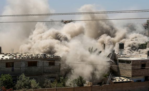 הפלסטינים מדווחים: 3 הרוגים בתקיפת רכב ברפיח