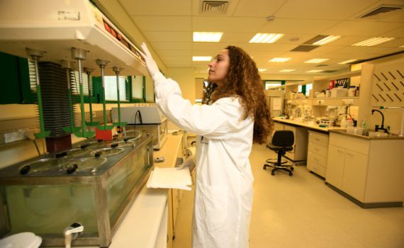 הסרוגות הצעירות משתלטות על שוק ההייטק