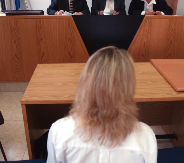 תקדים: בית הדין הרבני בקנס כספי לסרבנית גט